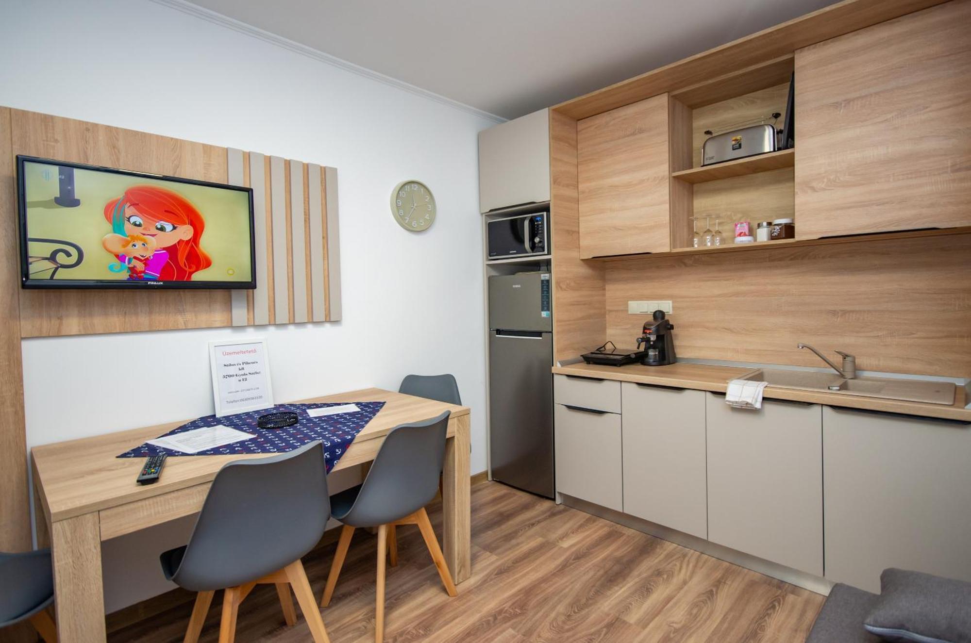Csaladi Kikoeto Apartman 귤러 외부 사진