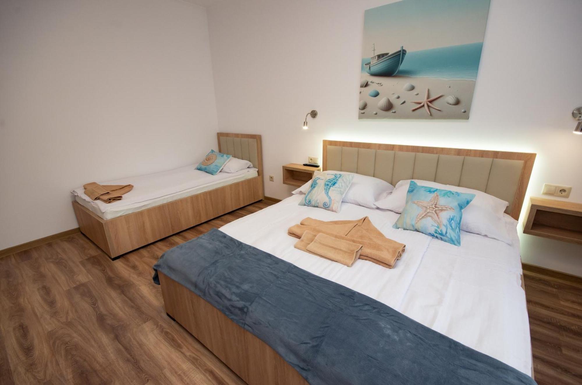 Csaladi Kikoeto Apartman 귤러 외부 사진