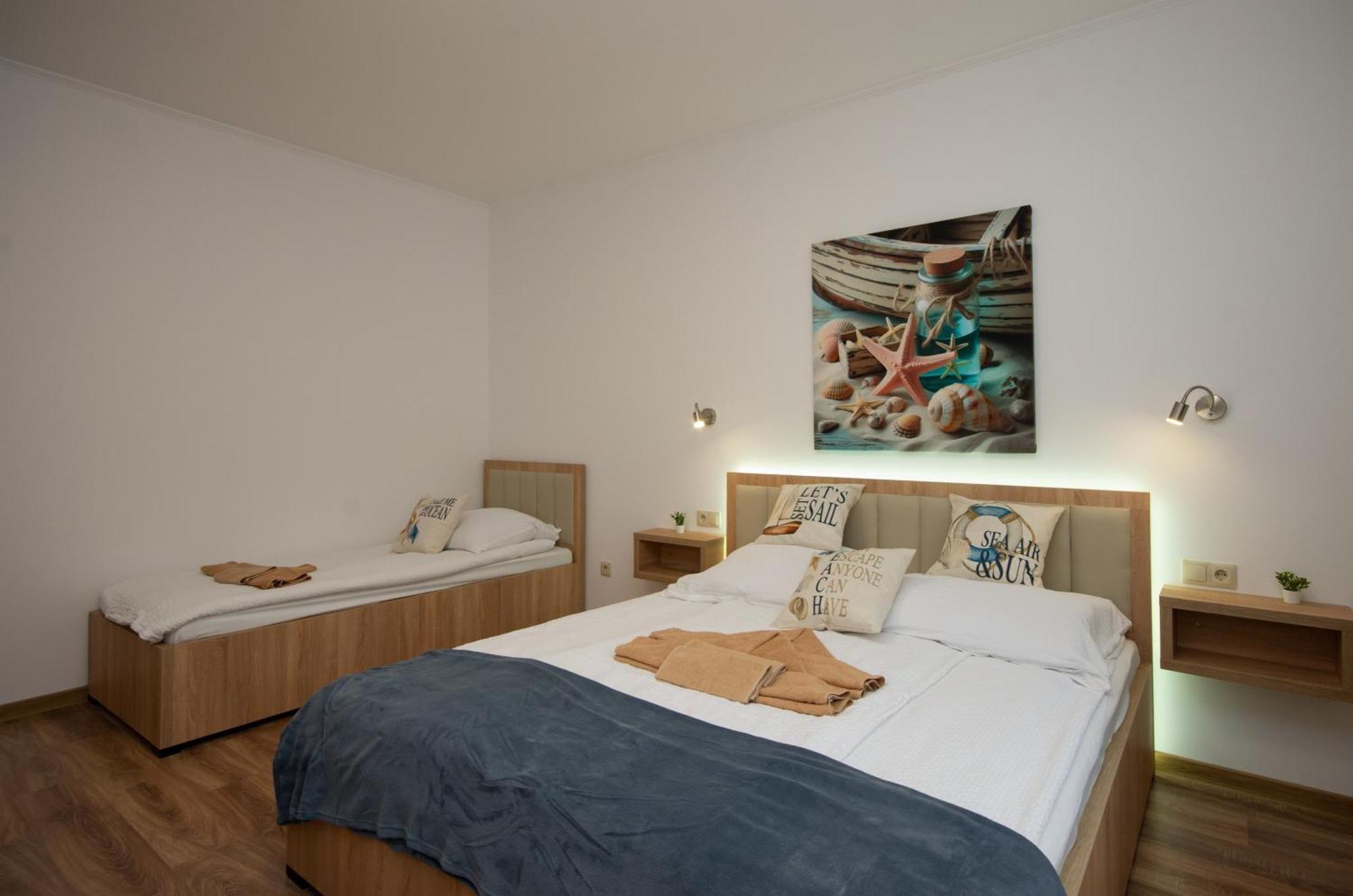 Csaladi Kikoeto Apartman 귤러 외부 사진